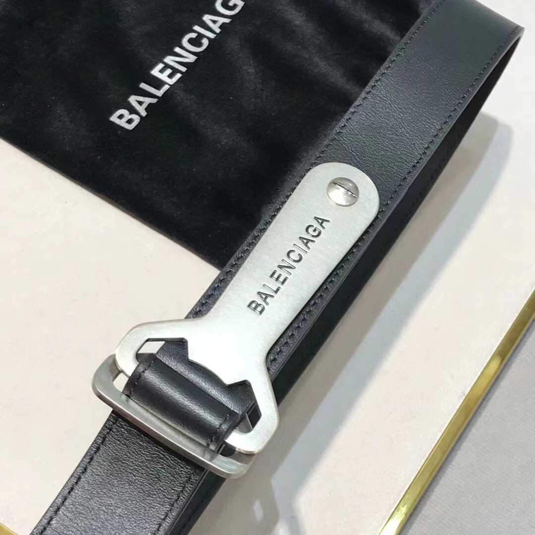 Balenciaga Bottle Opener D Ring Belt In Black - DesignerGu