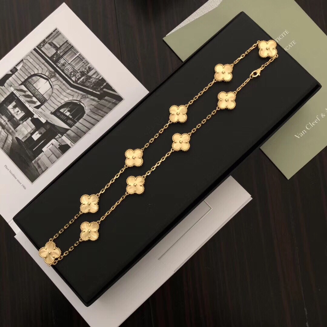 Van Cleef & Arpels Gold Alhambra Necklace - DesignerGu