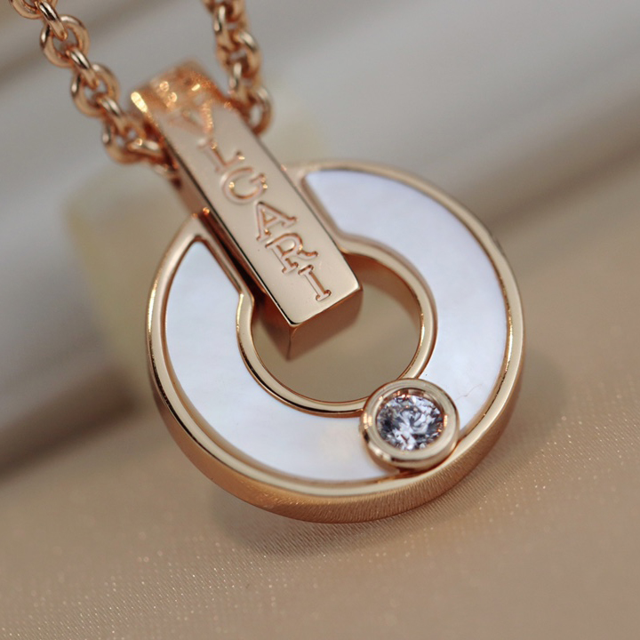 Bvlgari Necklace - DesignerGu