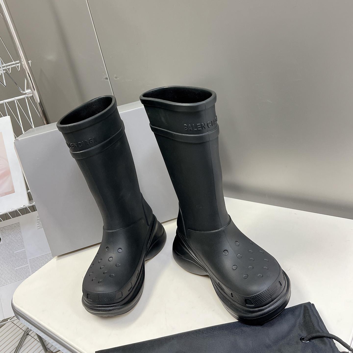 Balenciaga Crocs™ Boot In Black Rubber - DesignerGu