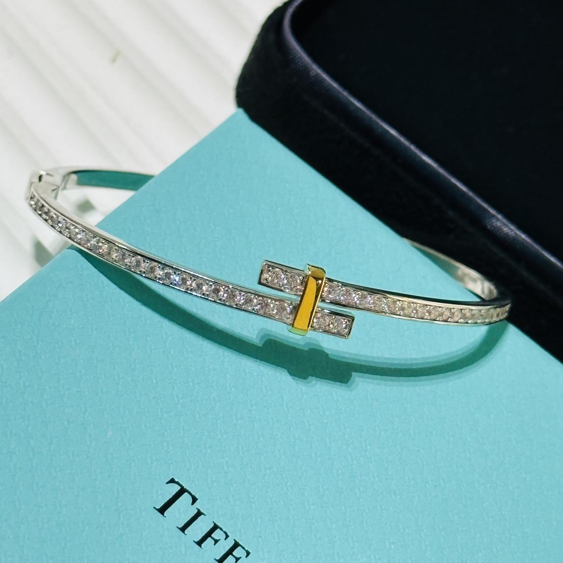 Tiffany&CO Hinged Bypass Bangle - DesignerGu