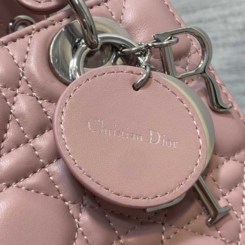 Dior Small Lady Dior Bag   20cm - DesignerGu