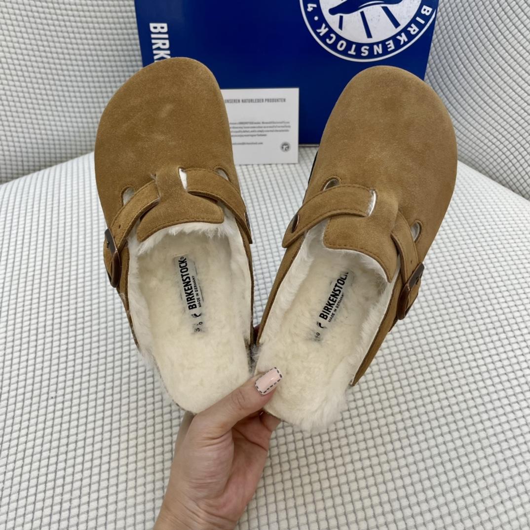 Birkenstock Suede Boston Clogs in Shearling - DesignerGu