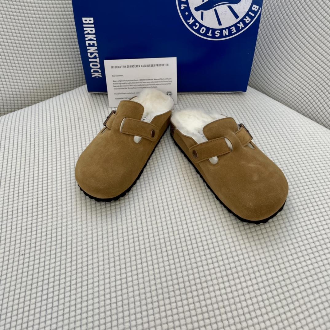 Birkenstock Suede Boston Clogs in Shearling - DesignerGu