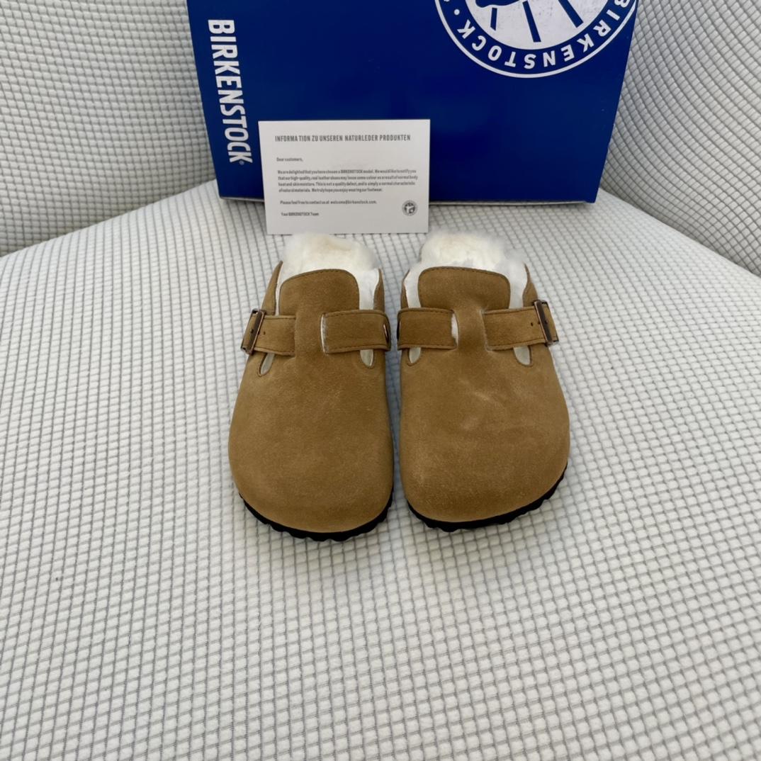 Birkenstock Suede Boston Clogs in Shearling - DesignerGu