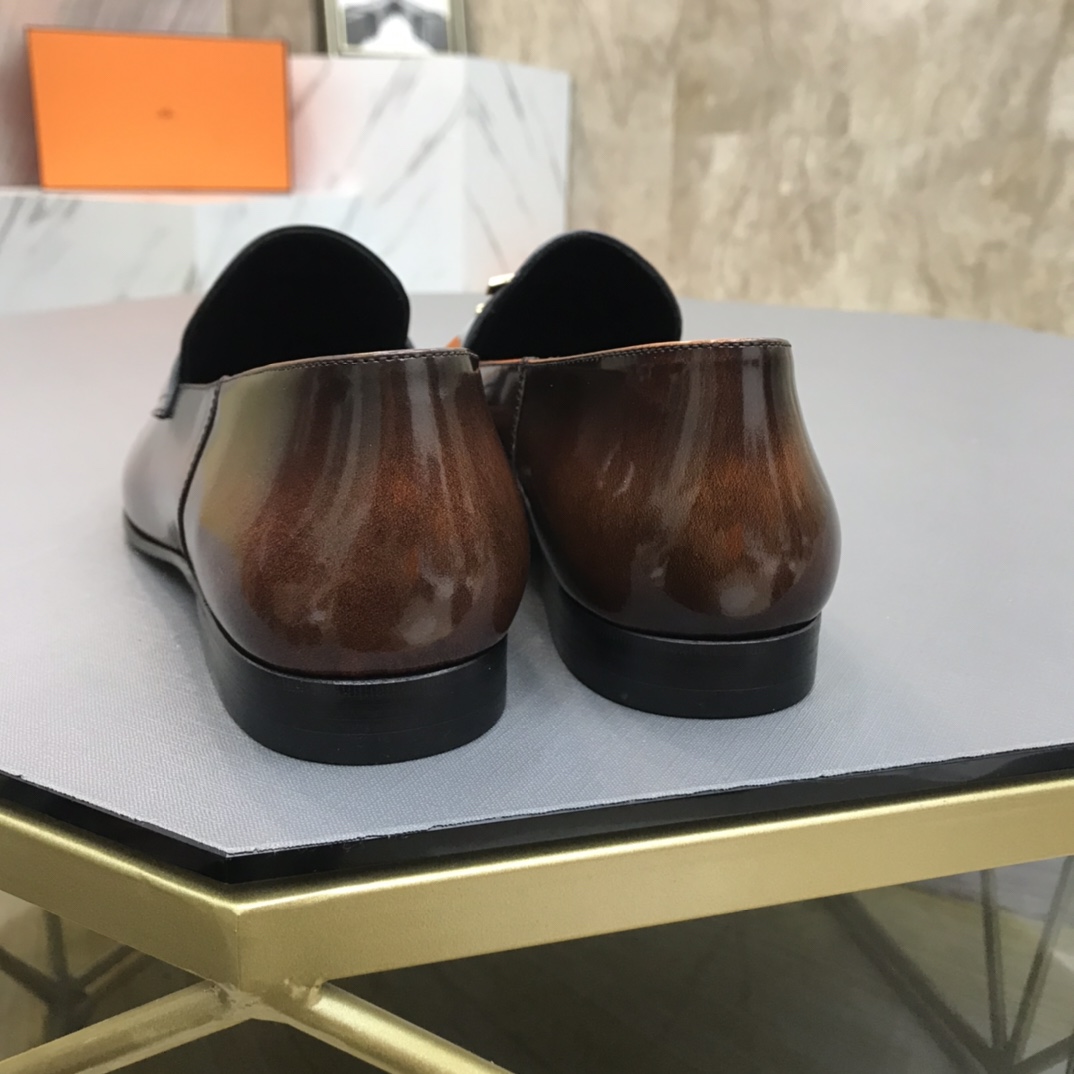 Hermes Loafers In Leather - DesignerGu