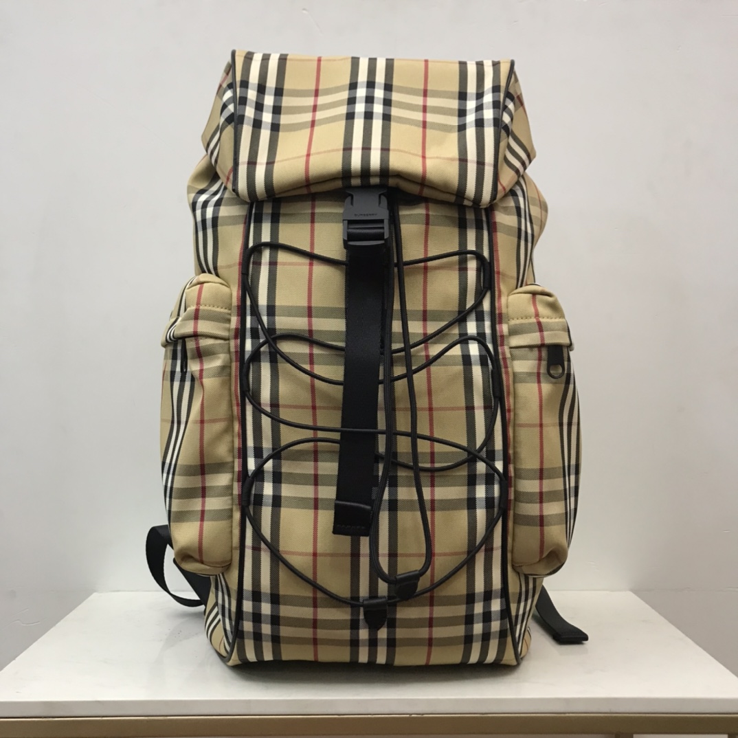 Burberry Murray Archive Check Drawstring Fasten Backpack (30 x 17 x 50cm) - DesignerGu