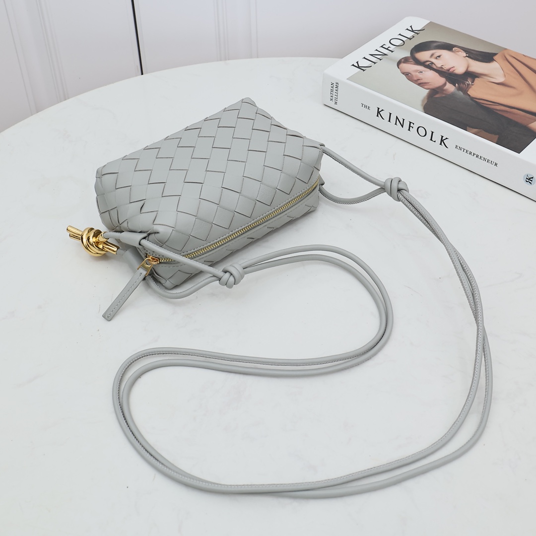 Bottega Veneta Mini Loop Camera Bag - DesignerGu