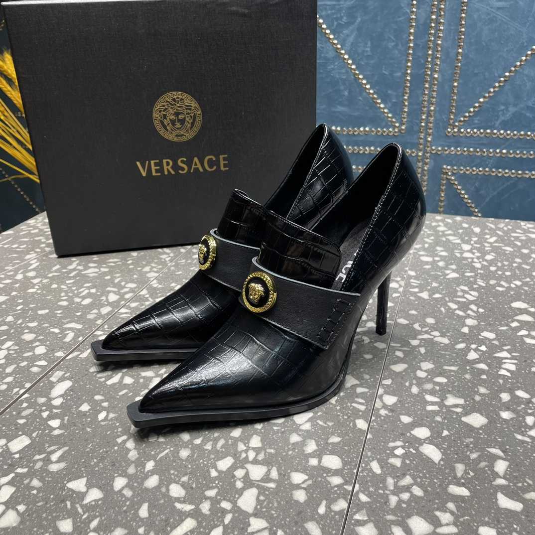 Versace Alia Pumps - DesignerGu