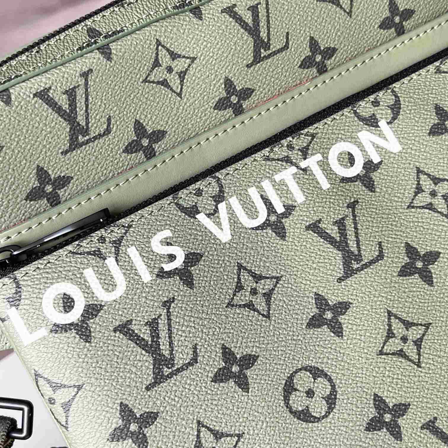 Louis Vuitton Trio Messenger   M23783 - DesignerGu