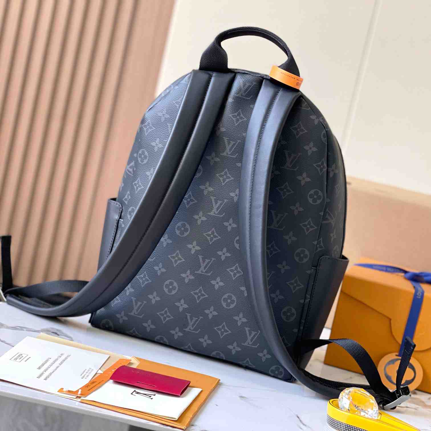 Louis Vuitton Discovery Backpack PM  (29*38*20cm)     M22558 - DesignerGu