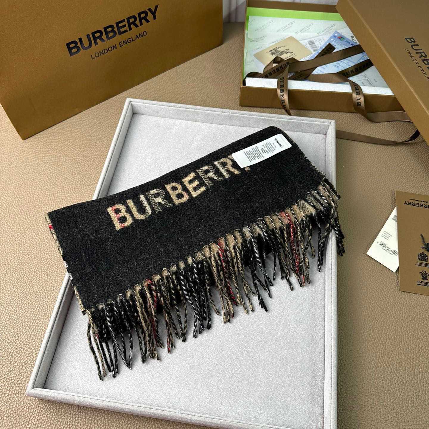 Burberry Reversible Check Cashmere Scarf - DesignerGu