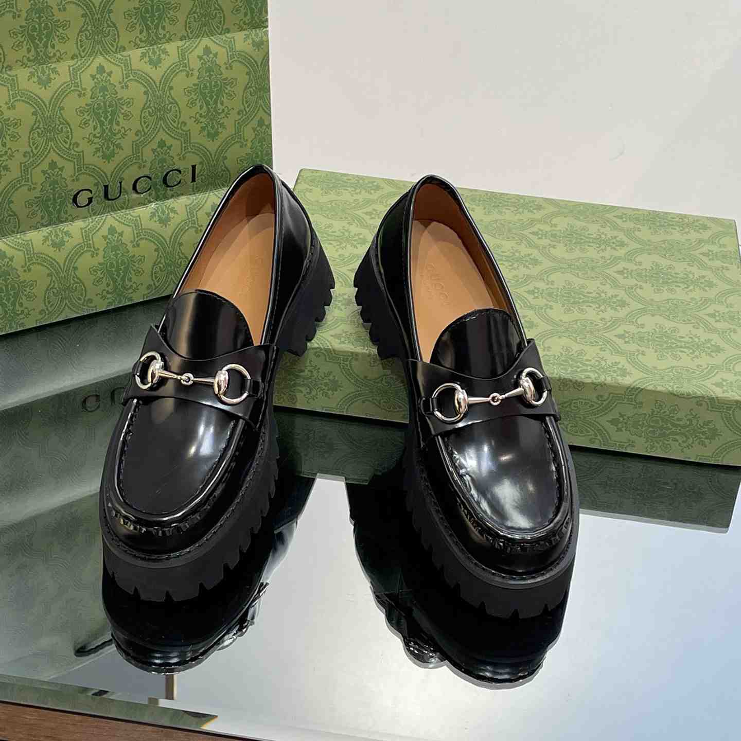 Gucci Women's Loafer With Horsebit - DesignerGu