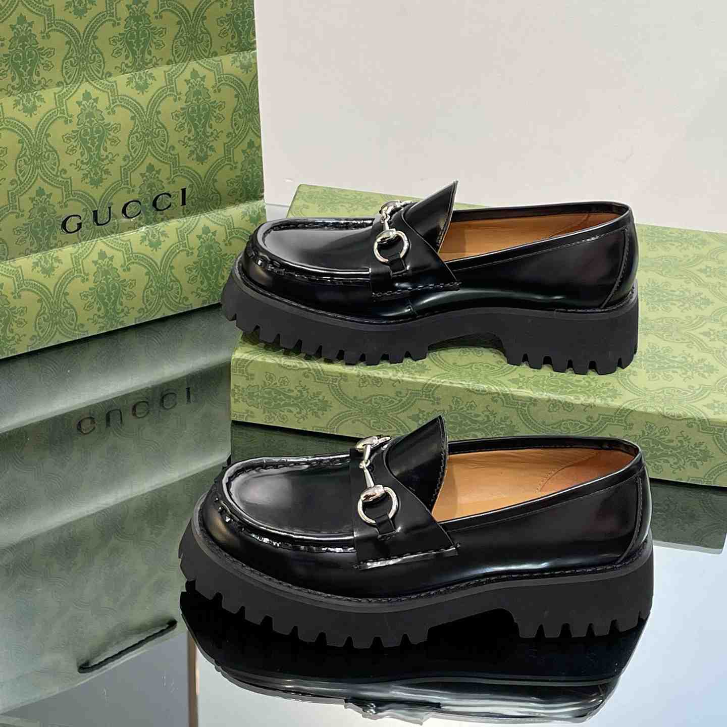 Gucci Women's Loafer With Horsebit - DesignerGu