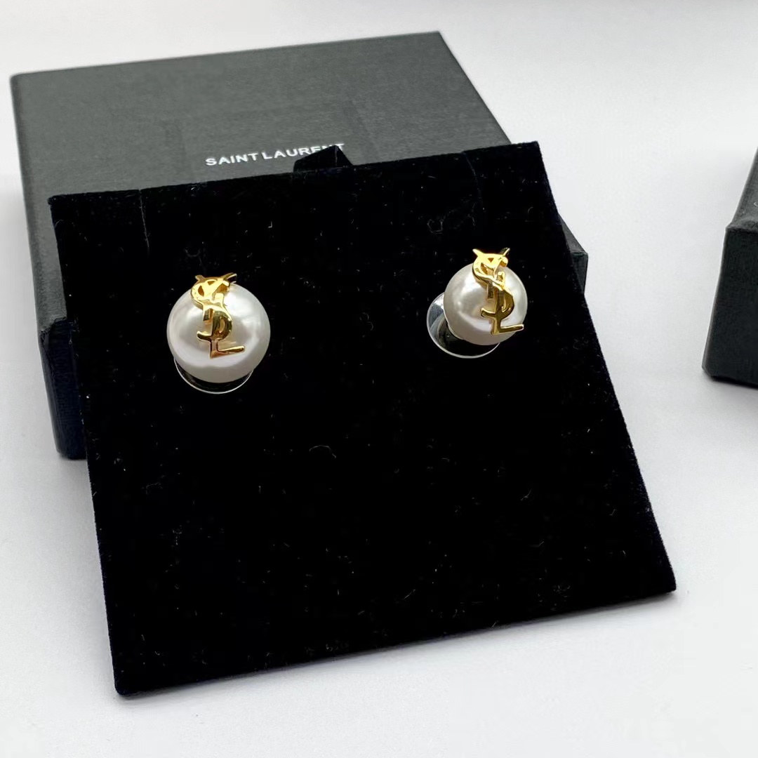 Saint Laurent Cassandre Pearl Earrings In Metal - DesignerGu