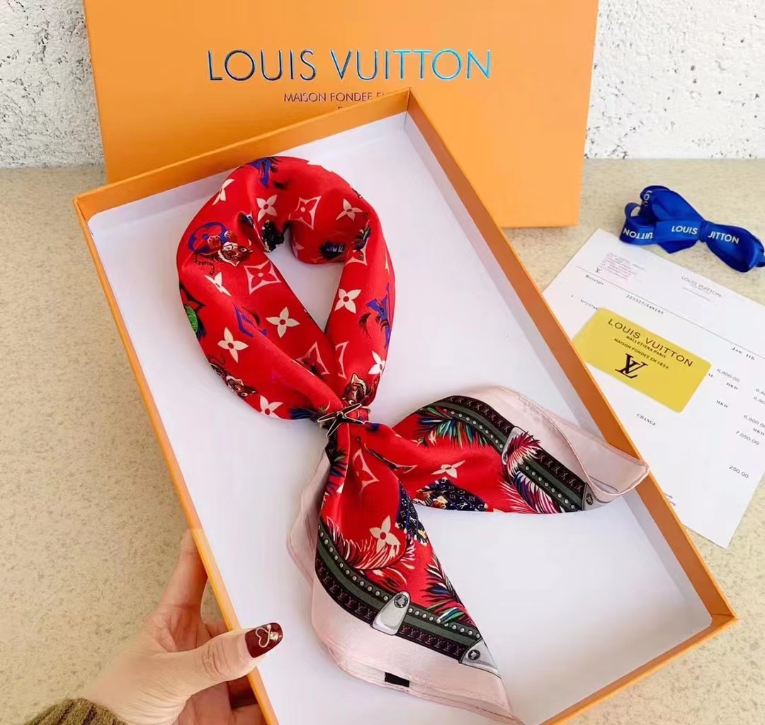 Louis Vuitton LV Garden Square - DesignerGu