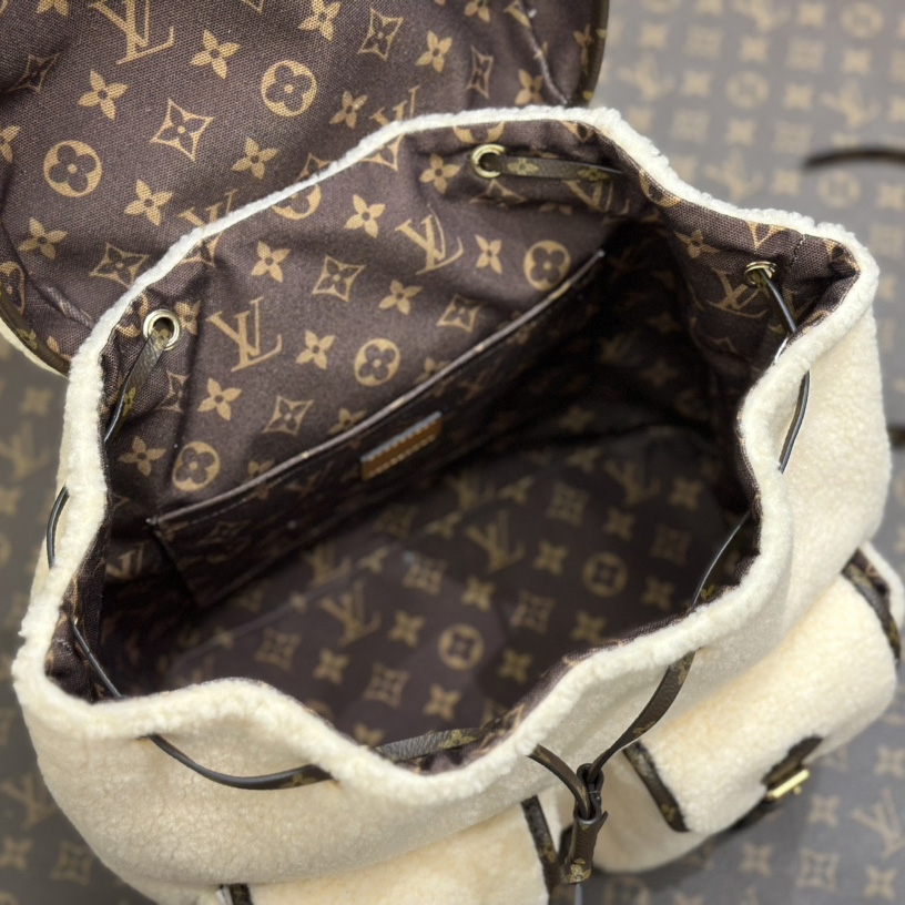 Louis Vuitton LV SKI Backpack   M23384 - DesignerGu