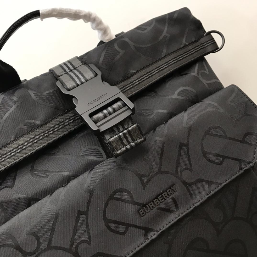 Burberry Orville Backpack - DesignerGu