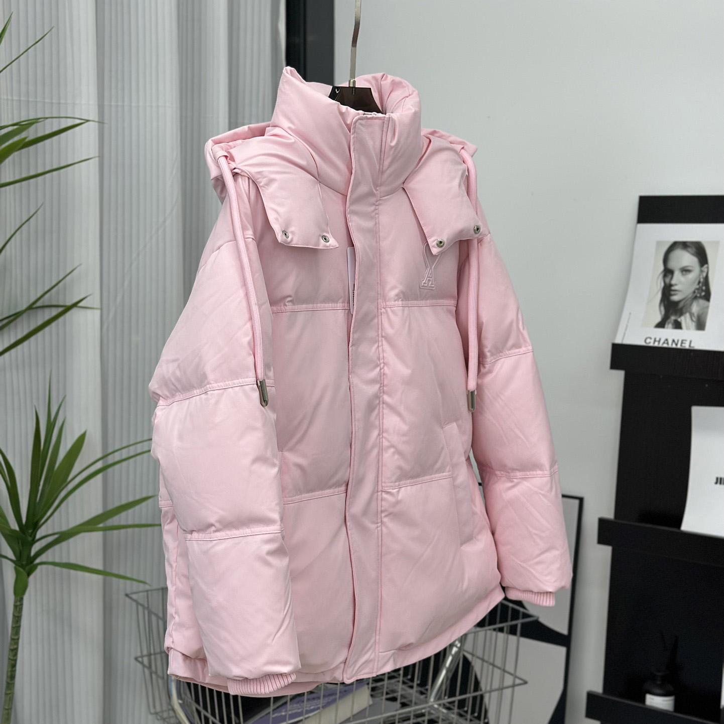 Ami Paris Ami De Coeur Puffer Jacket - DesignerGu