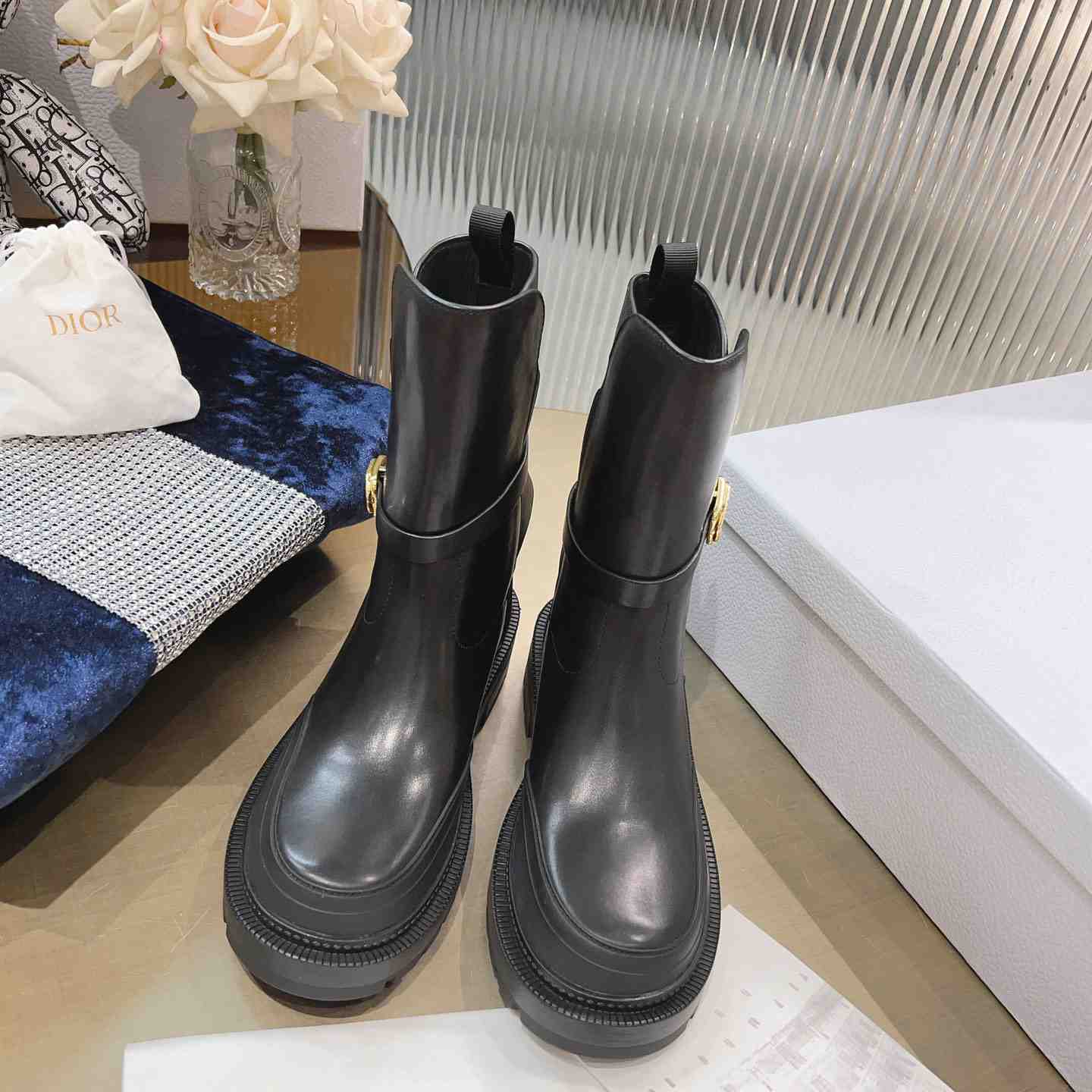 Dior 30 Montaigne Ankle Boot - DesignerGu