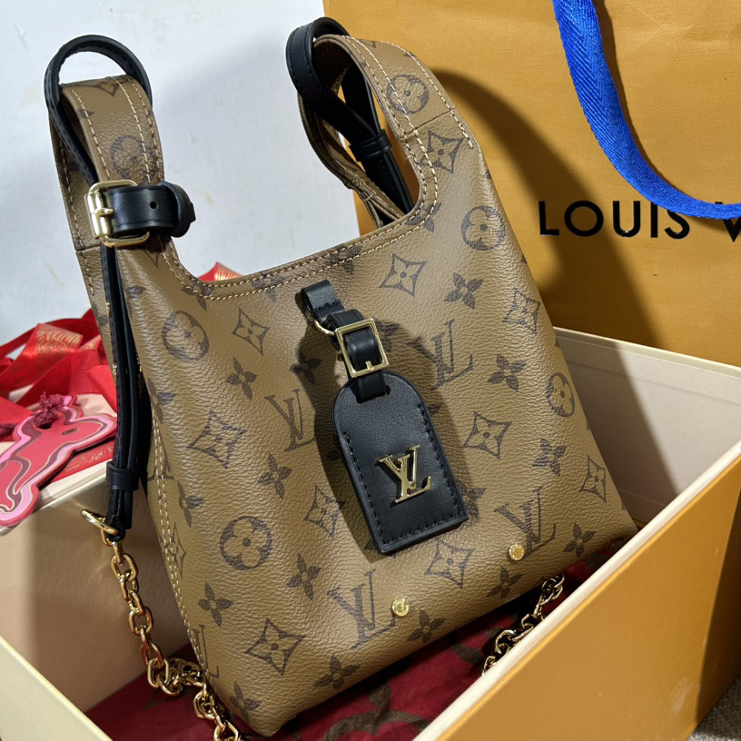 Louis Vuitton Atlantis BB(17x17x17cm)  M46816 - DesignerGu