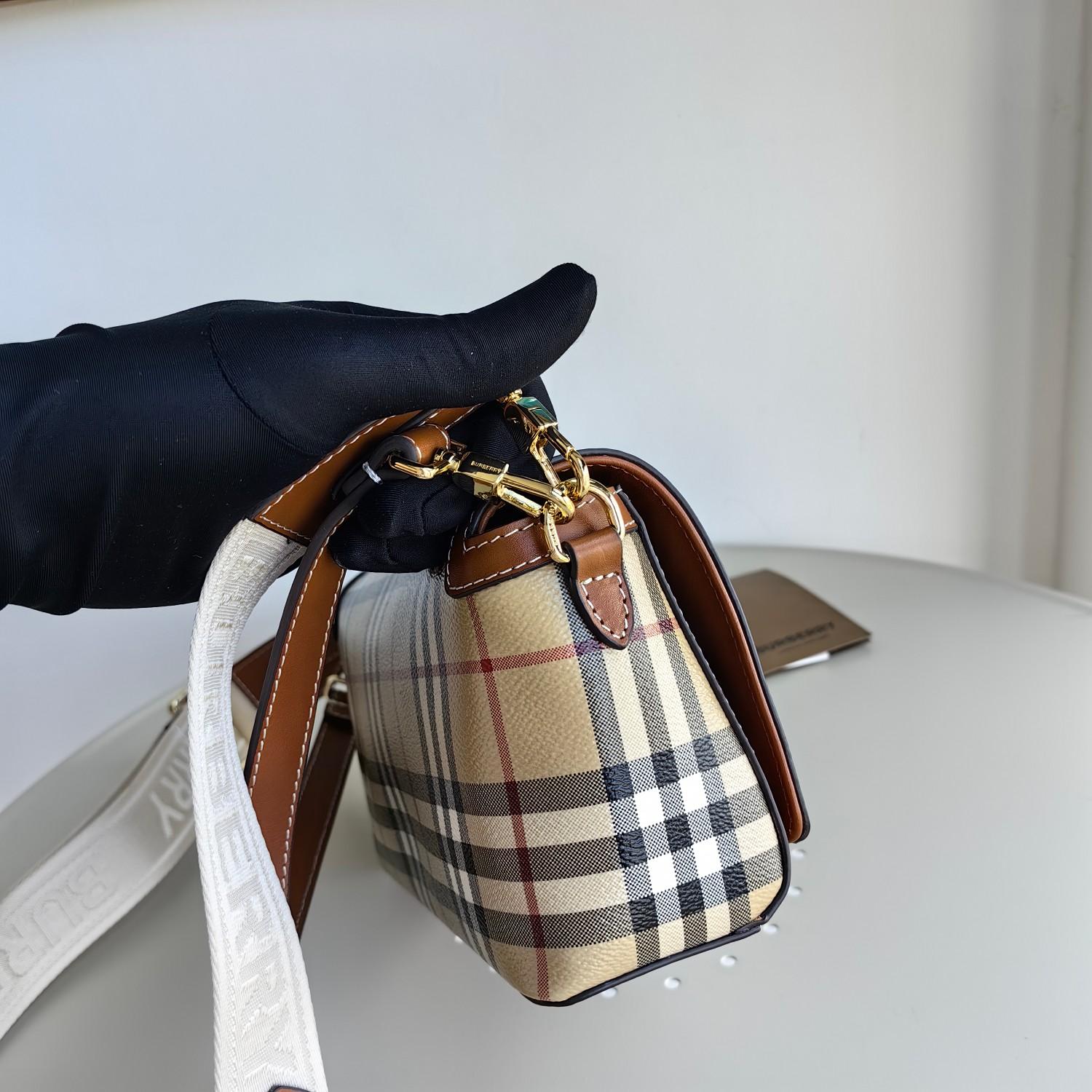 Burberry Top Handle Note Bag - DesignerGu