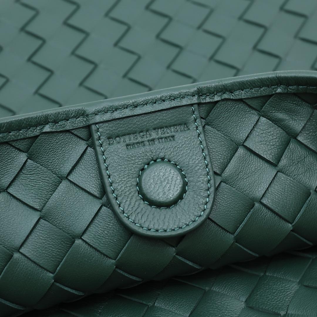 Bottega Veneta Medium Sardine - DesignerGu