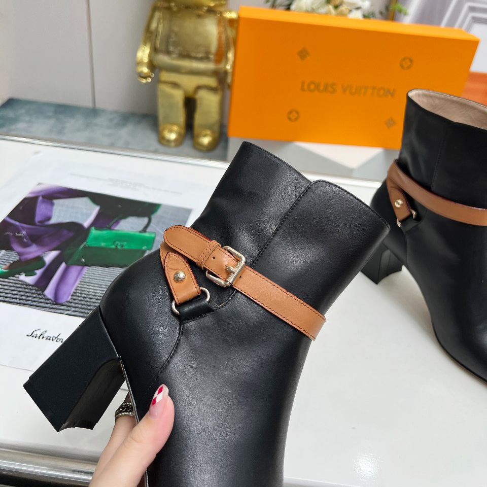 Louis Vuitton Parisienne Ankle Boot - DesignerGu