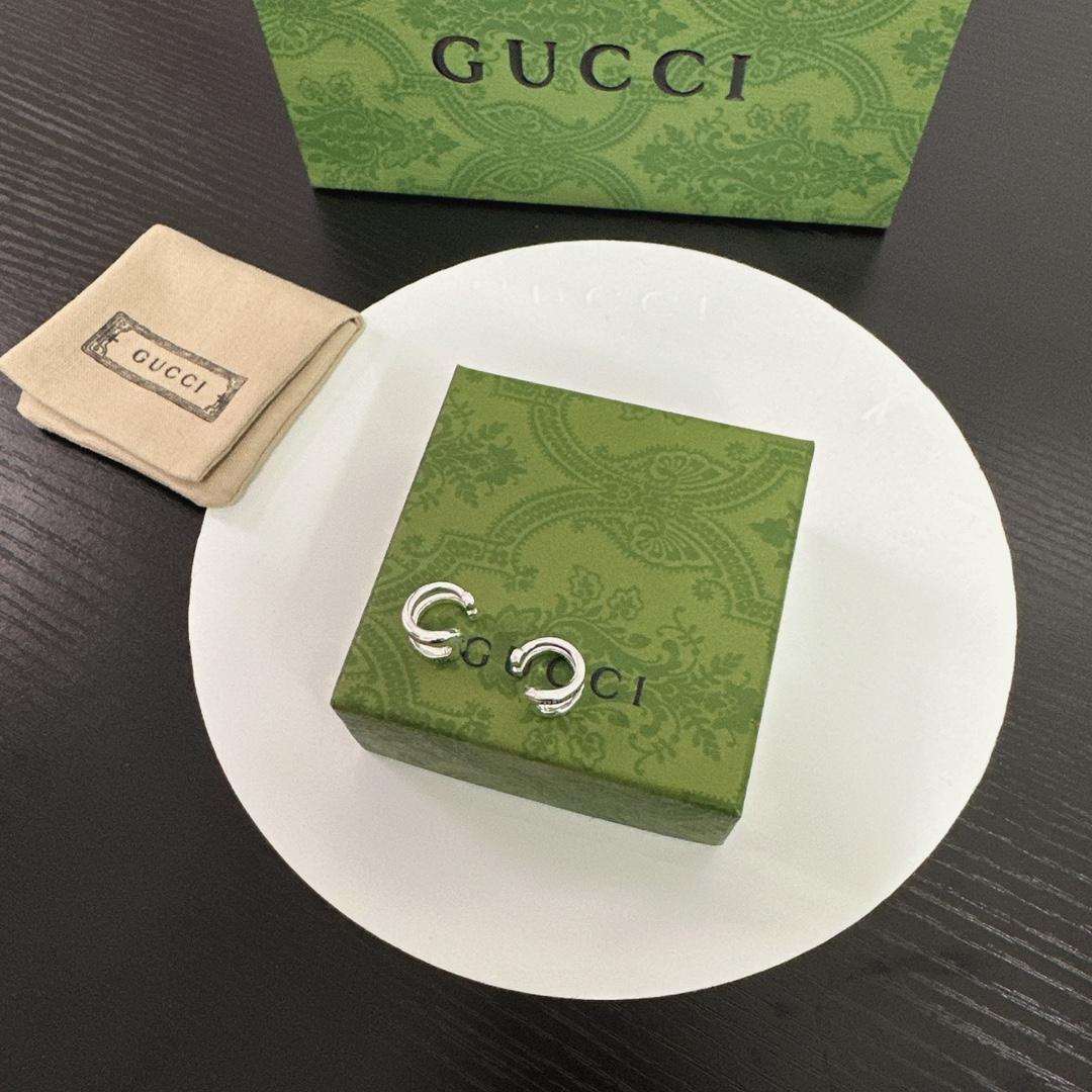 Gucci Wrapped Horsebit Earrings - DesignerGu