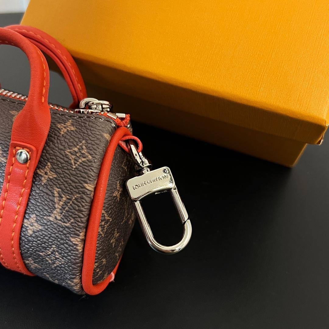 Louis Vuitton LV Colormania Mini Keepall Pouch   M01521 - DesignerGu