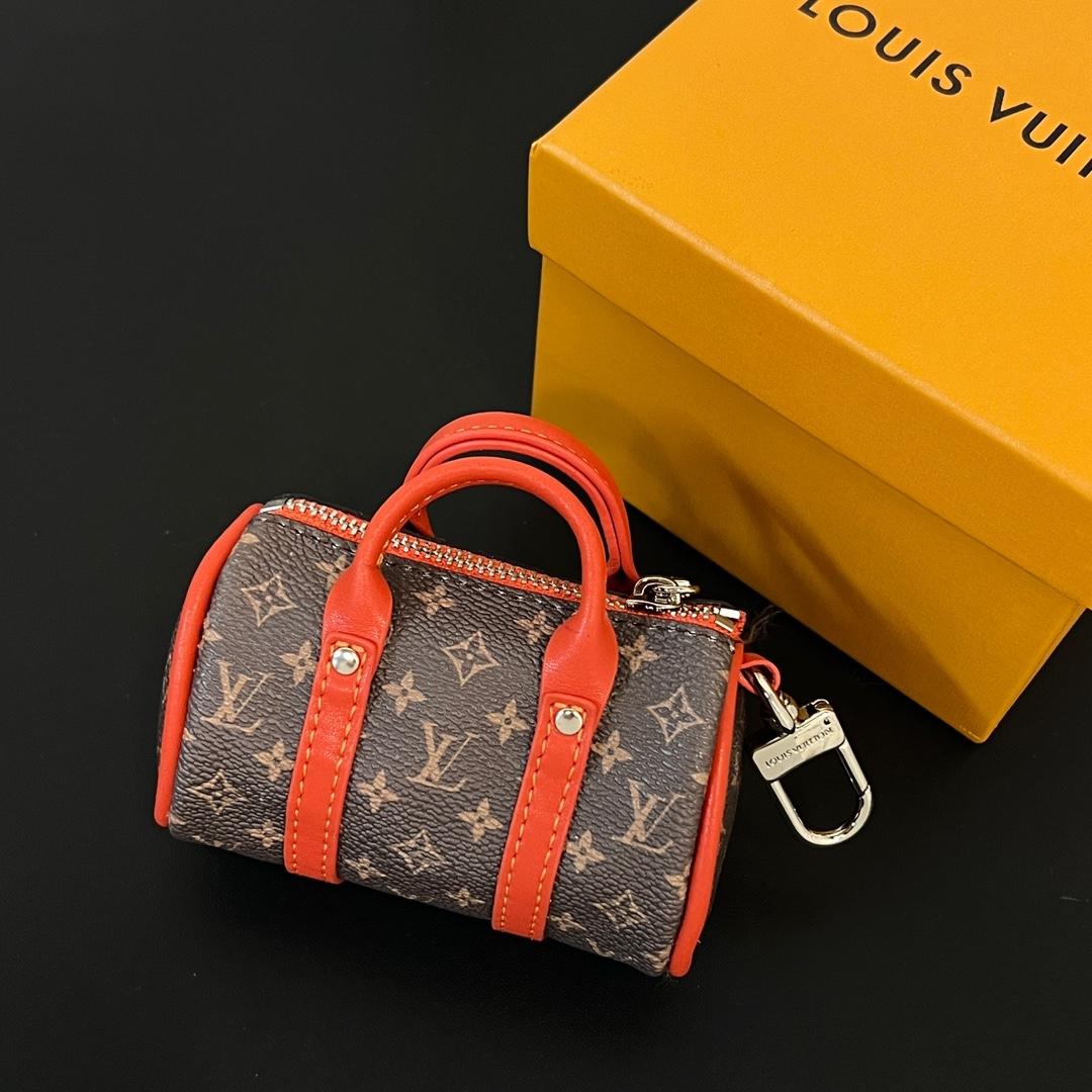 Louis Vuitton LV Colormania Mini Keepall Pouch   M01521 - DesignerGu