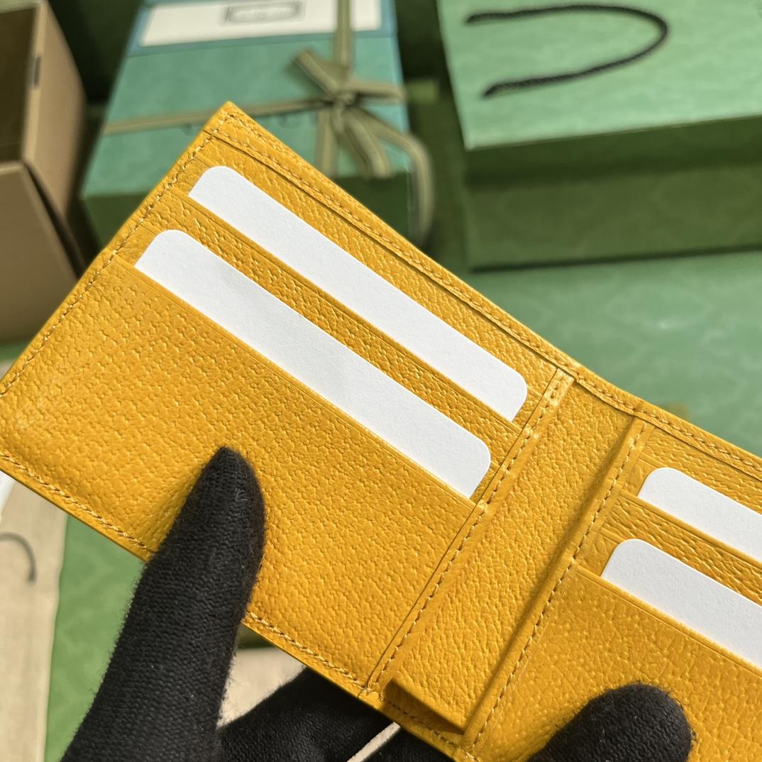 Gucci Wallet With GG Detail - DesignerGu