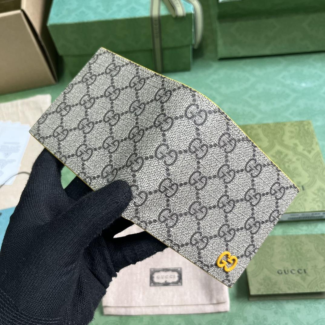 Gucci Wallet With GG Detail - DesignerGu