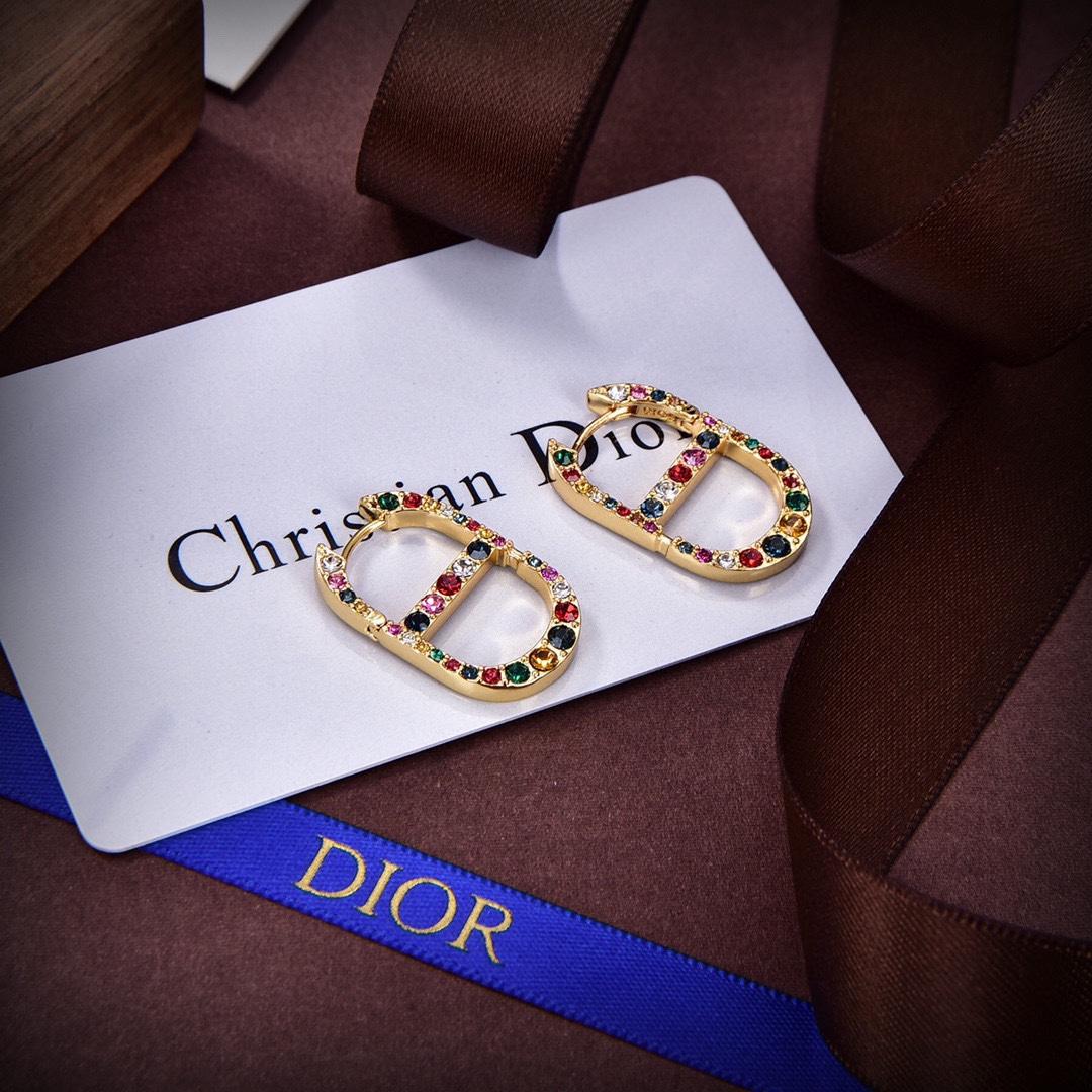 Dior 30 Montaigne Earrings  - DesignerGu