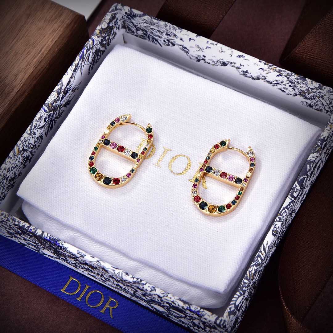 Dior 30 Montaigne Earrings  - DesignerGu