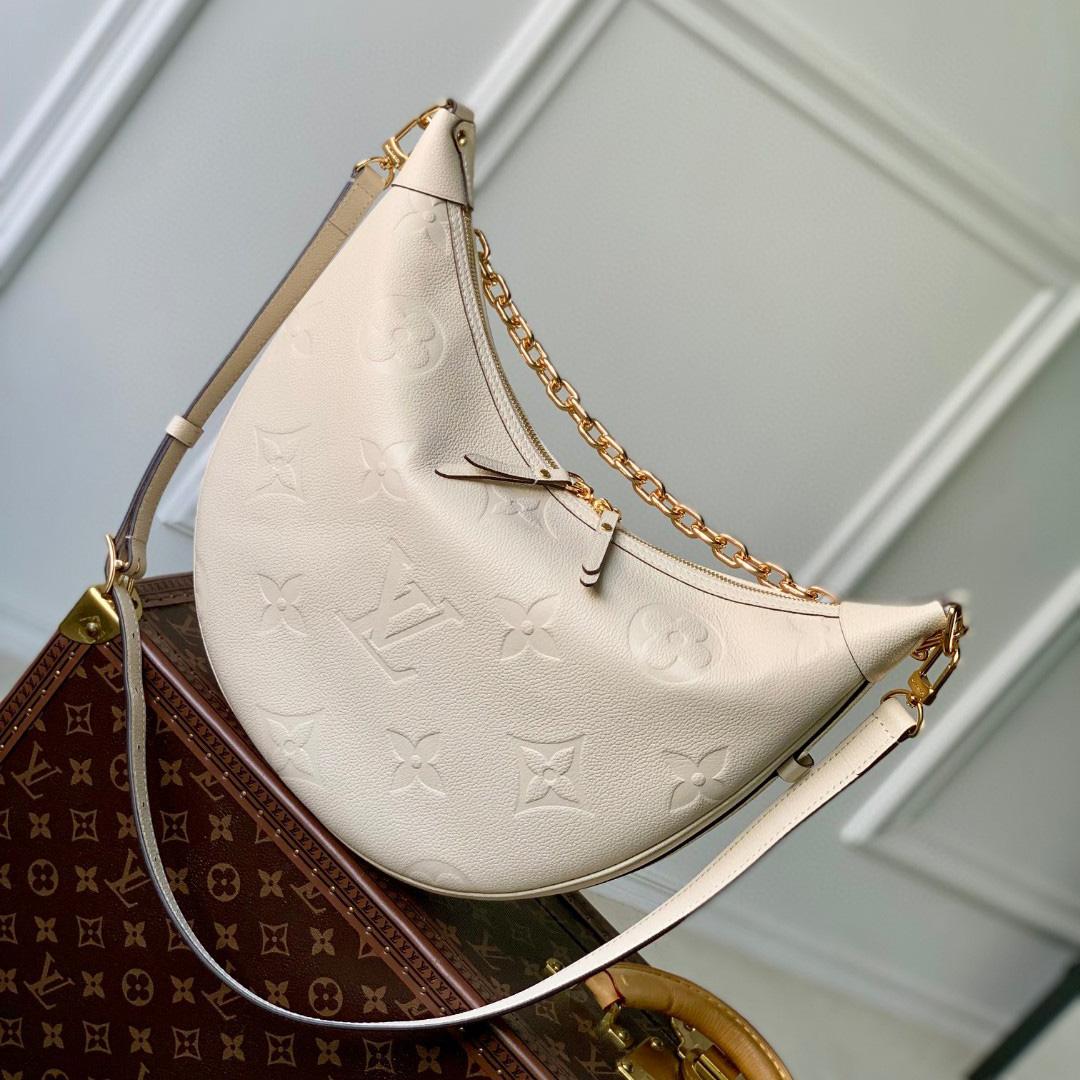 Louis Vuitton Loop Hobo  (38-26-10cm)   M46739 - DesignerGu