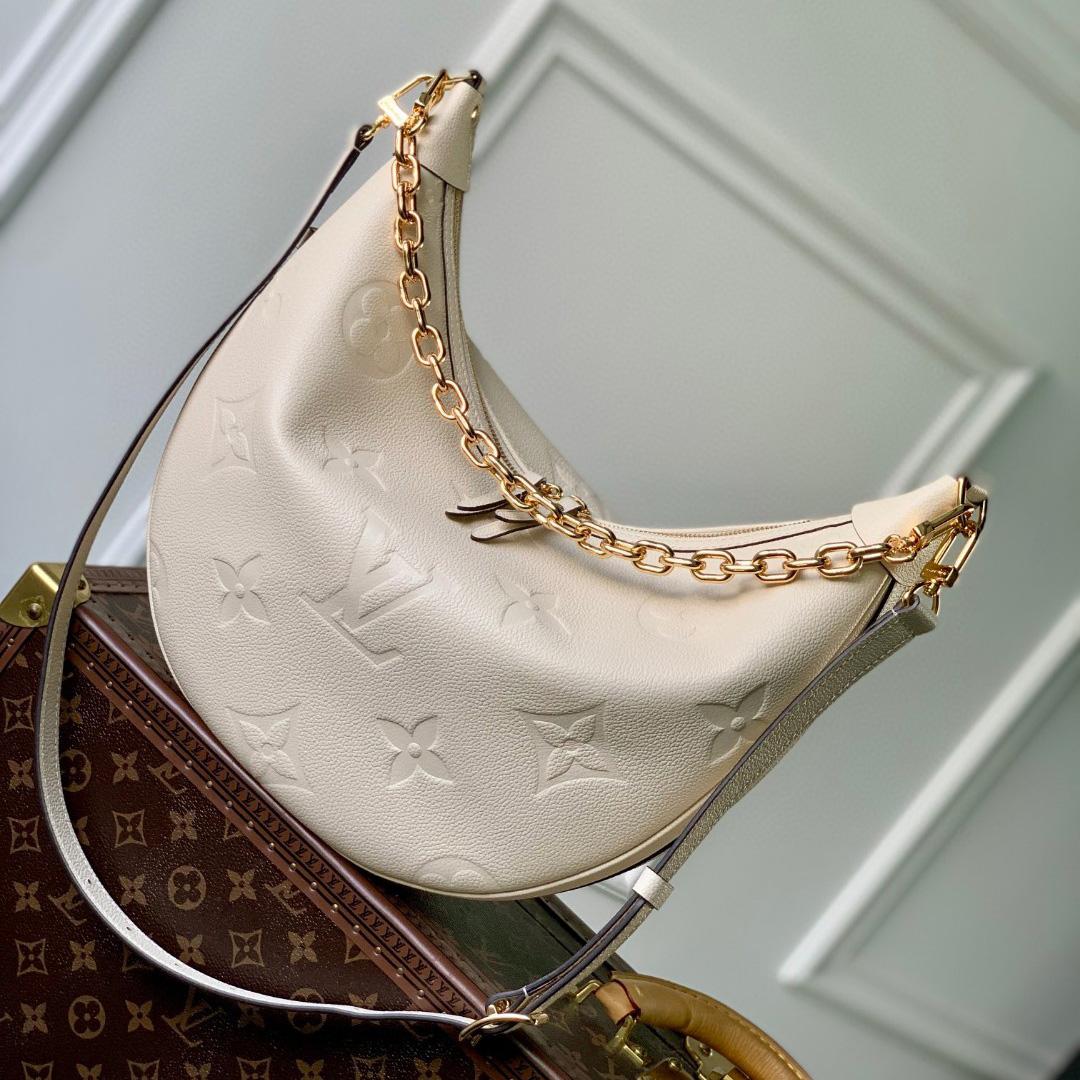 Louis Vuitton Loop Hobo  (38-26-10cm)   M46739 - DesignerGu