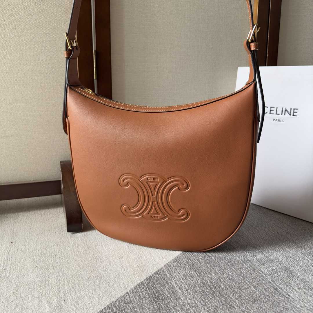 Celine Heloise Bag In Supple Calfskin - DesignerGu