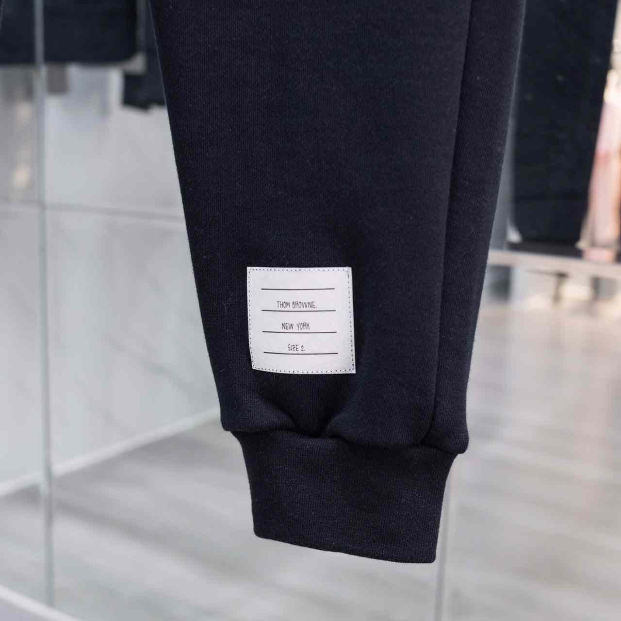 Thom Browne Pants - DesignerGu