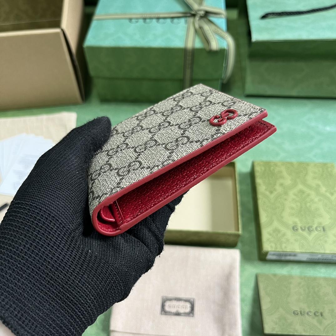 Gucci Wallet With GG Detail - DesignerGu