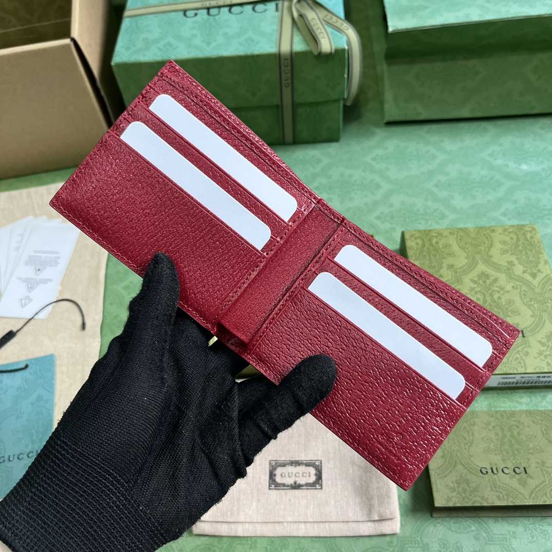 Gucci Wallet With GG Detail - DesignerGu