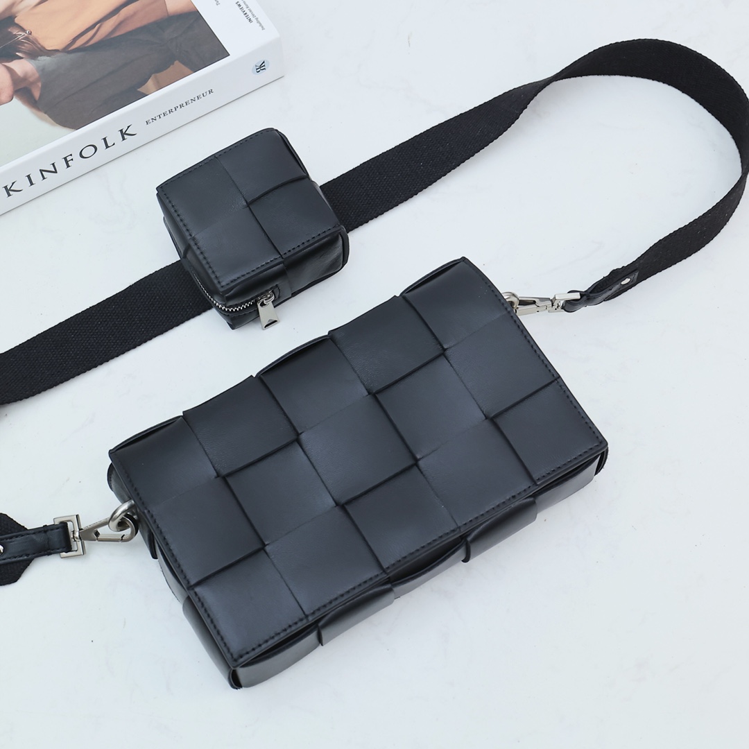 Bottega Veneta Cassette With Versatile Strap - DesignerGu