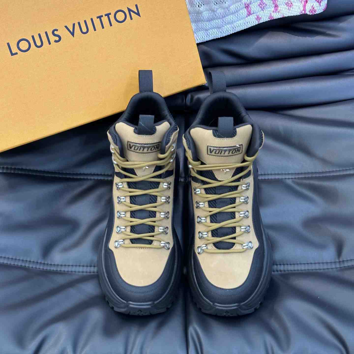 Balenciaga LV Discovery Ankle Boot - DesignerGu