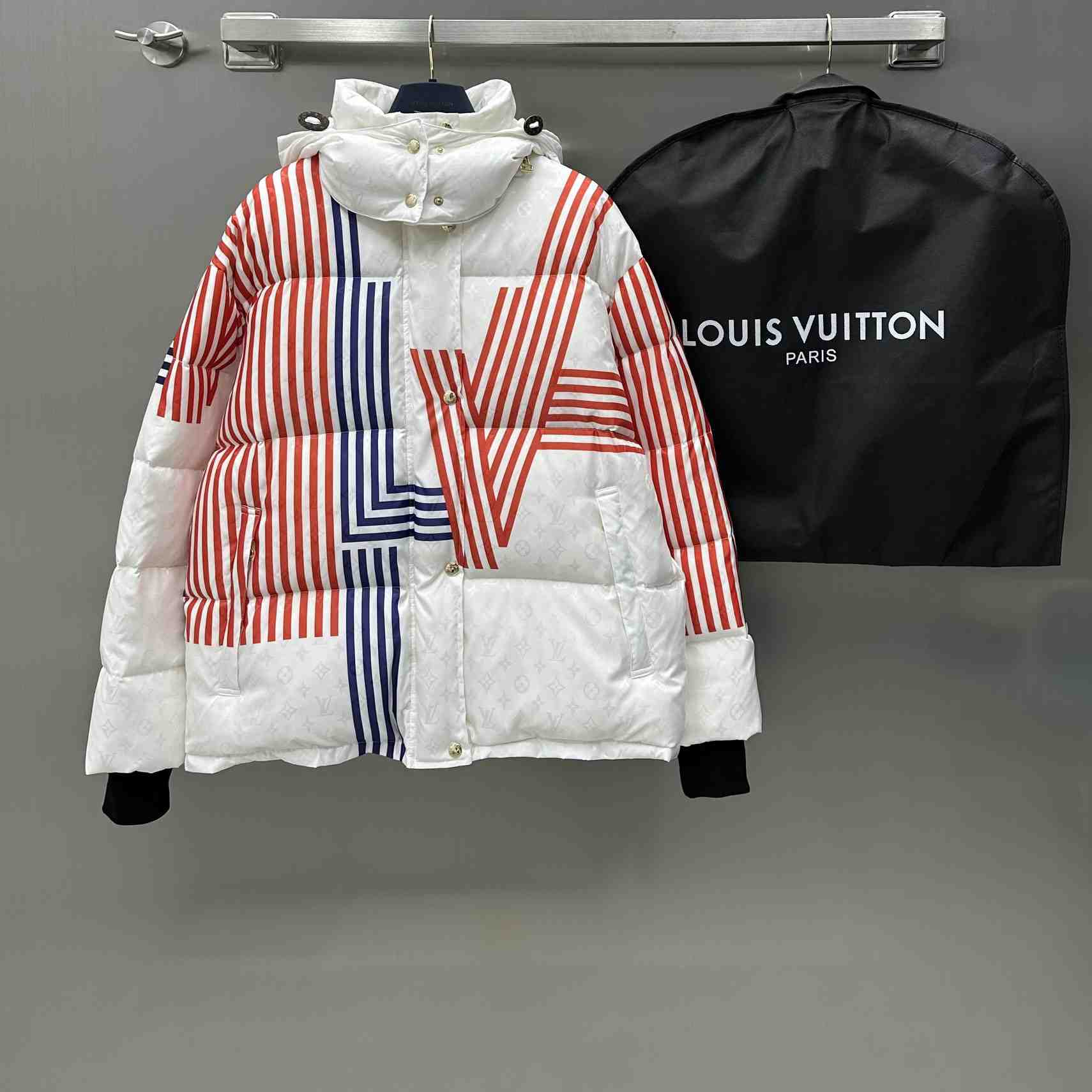 Louis Vuitton LV Stripes Puffer Jacket  - DesignerGu