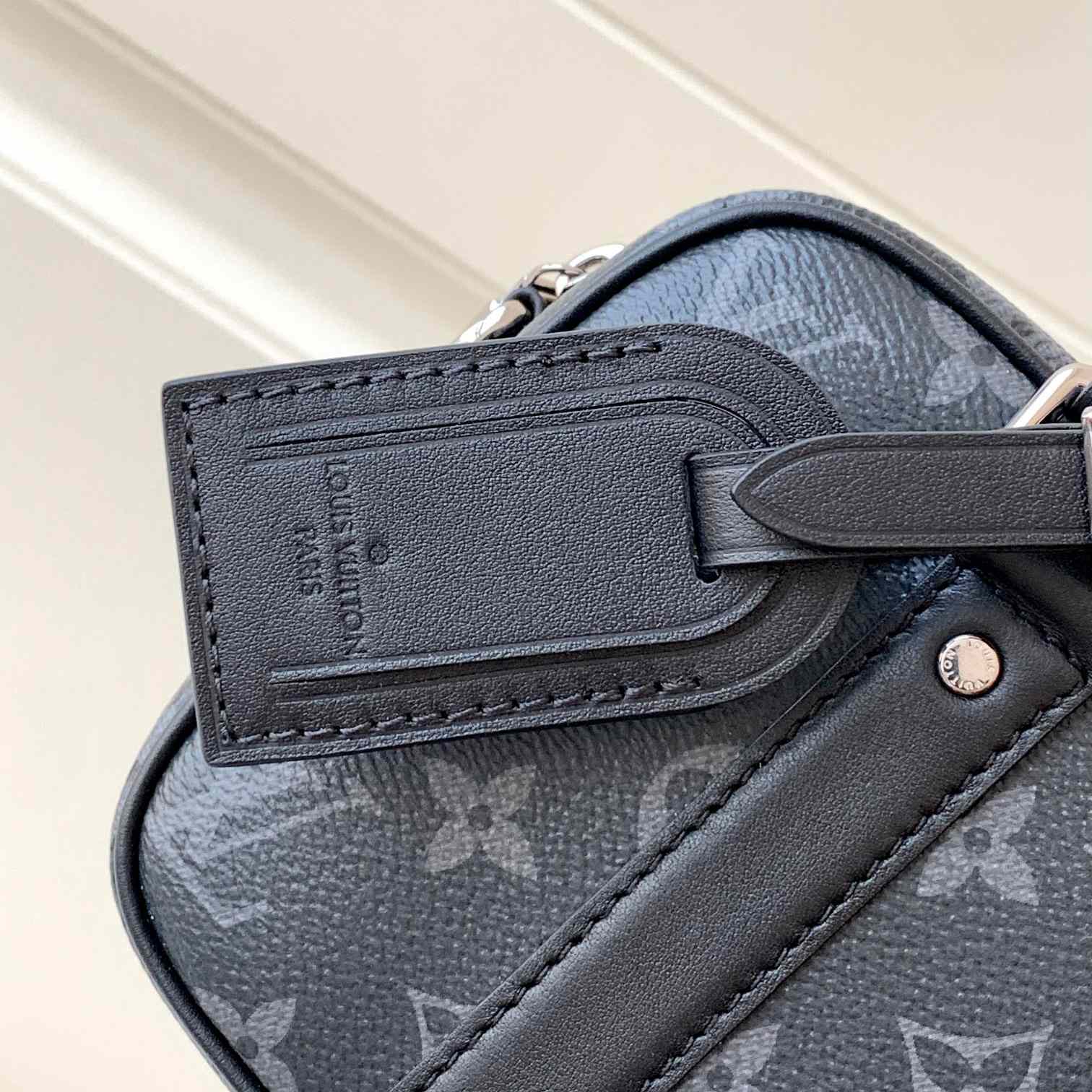 Louis Vuitton Nano Porte Documents Voyage   M82770 - DesignerGu