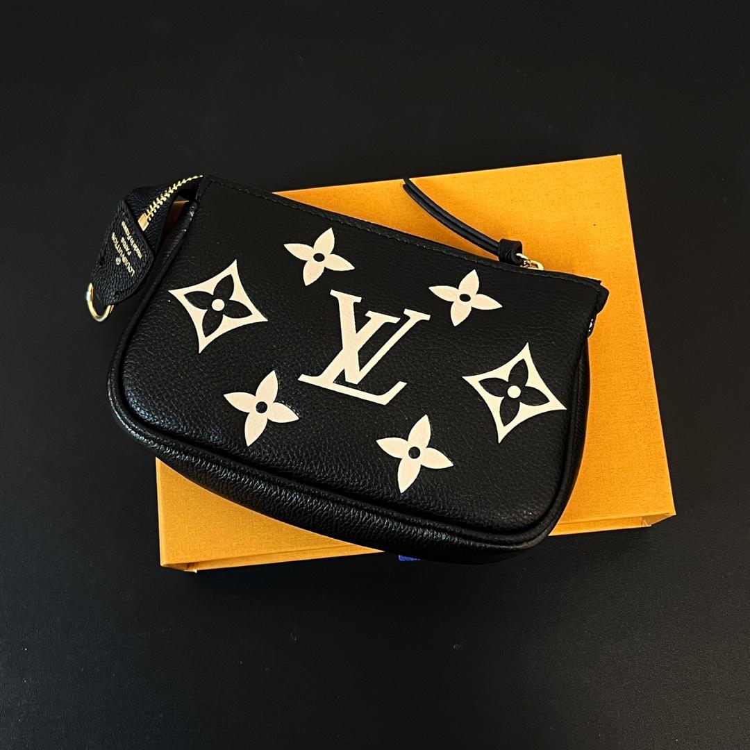 Louis Vuitton Mini Pochette Accessoires    M80732 - DesignerGu