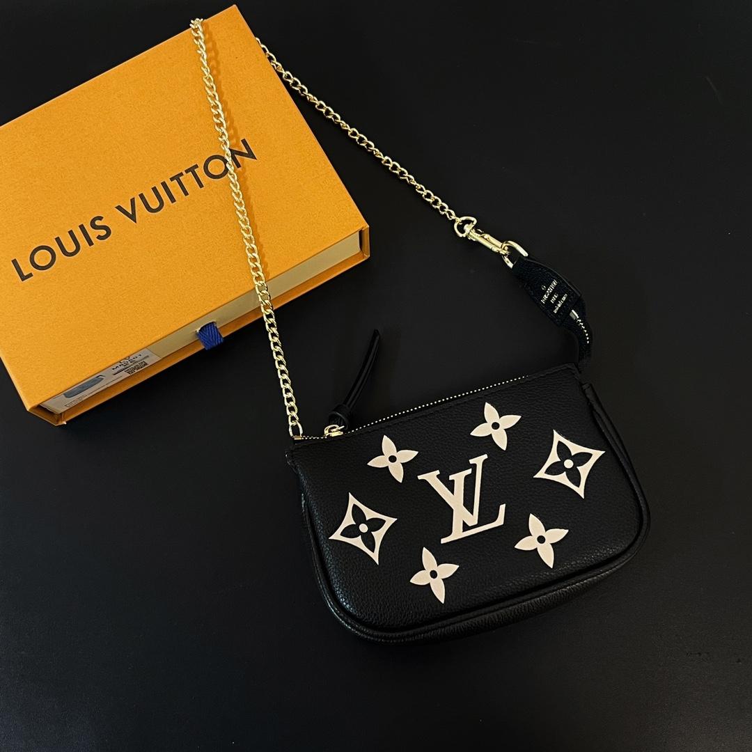 Louis Vuitton Mini Pochette Accessoires    M80732 - DesignerGu