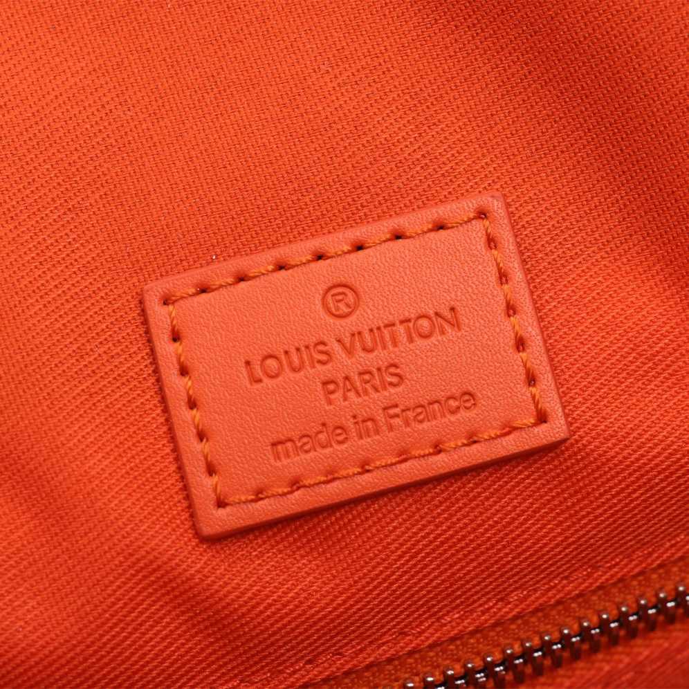 Louis Vuitton Christopher MM    M46814 - DesignerGu