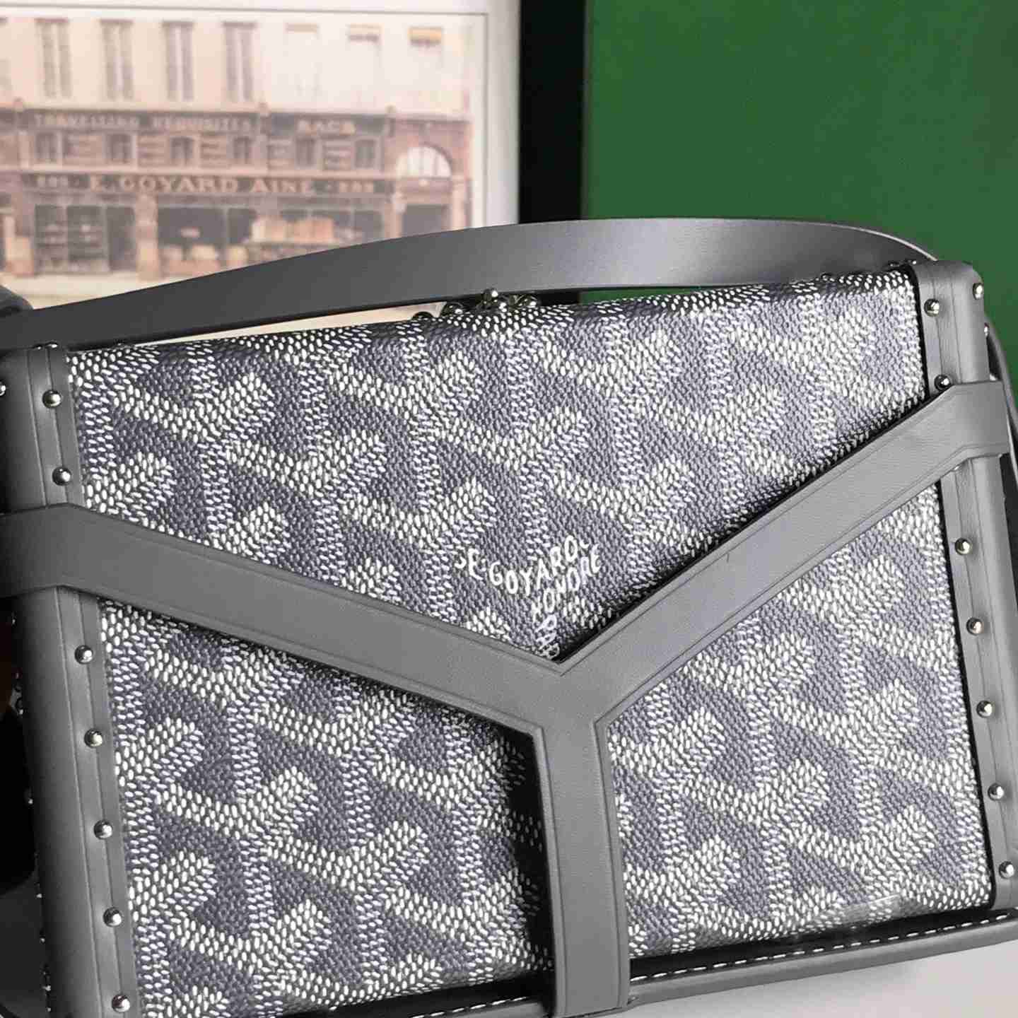 Goyard Minaudière Trunk Bag   - DesignerGu