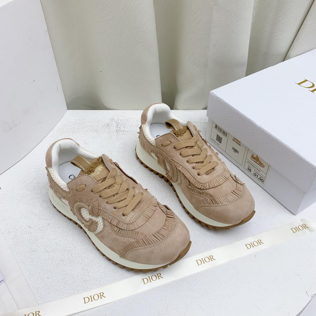 Dior C'est Dior Sneaker  - DesignerGu